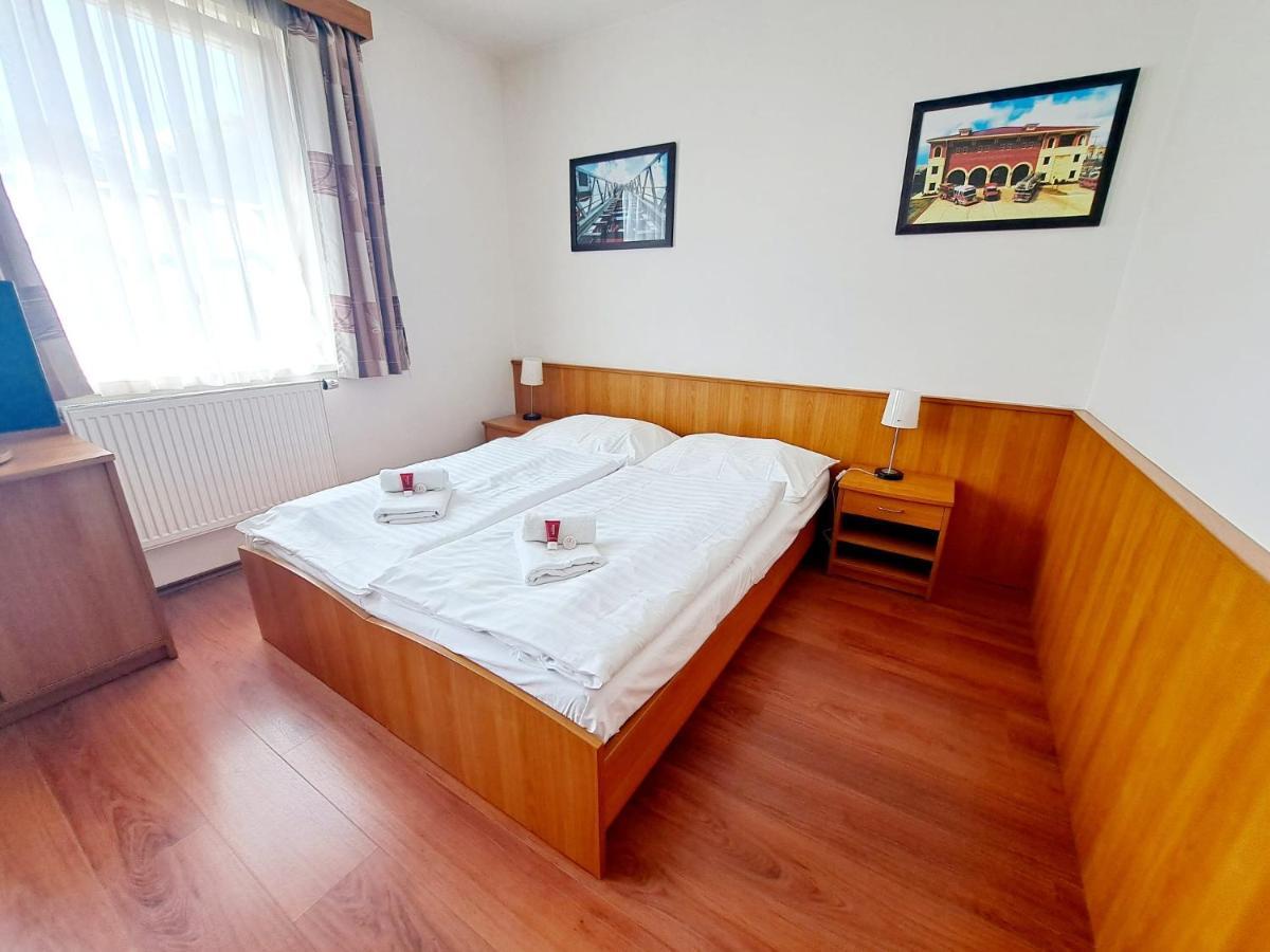 Hasicsky Hotel Přibyslav Εξωτερικό φωτογραφία